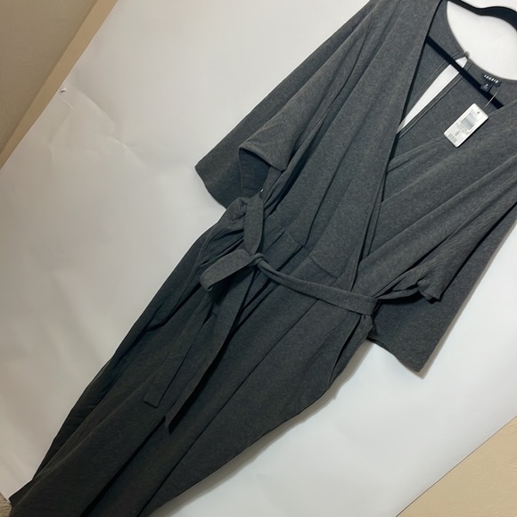 Torrid size 6 (30) CHARCOAL GREY TERRY SELF TIE CULOTTE JUMPSUIT - Picture 9 of 9